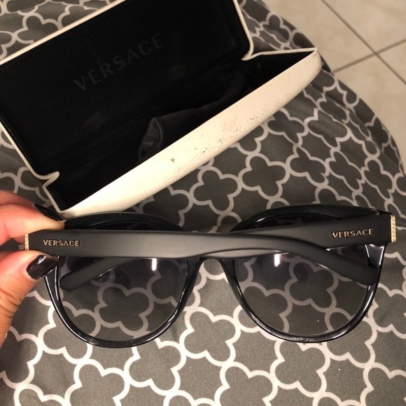 Versace Sunglasses - Picture 2 of 3